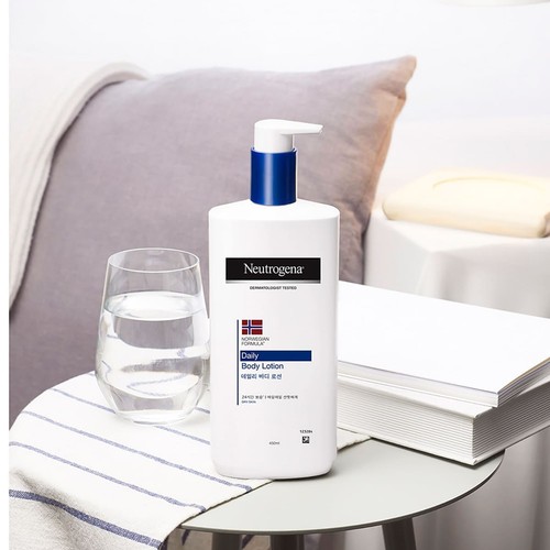  뉴트로지나 바디로션 (데일리) (450ML)