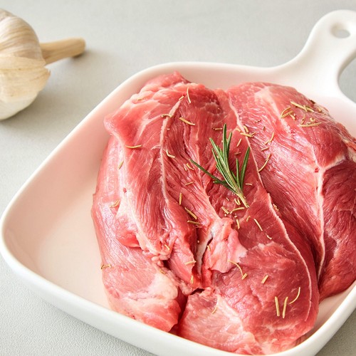 선진포크한돈 돼지 앞다리 수육용(냉장) (600G)