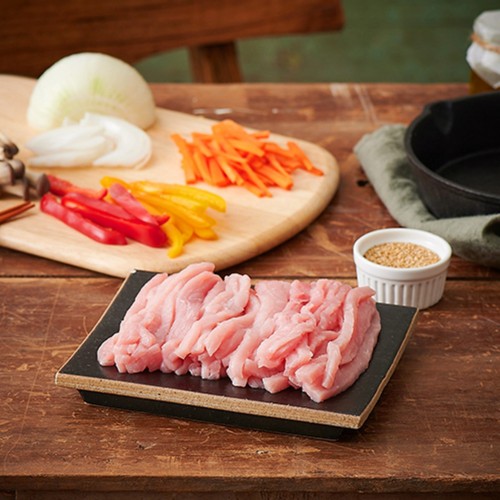 국내산 돼지 등심 잡채용 (냉장) (300G)