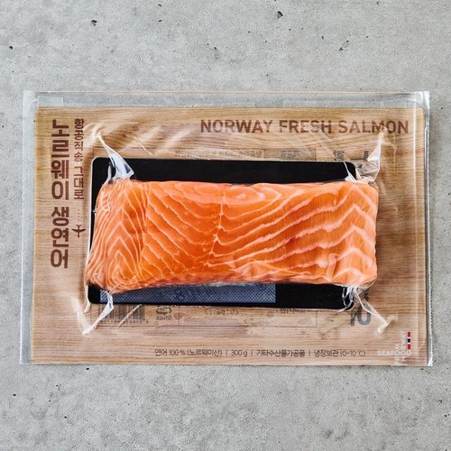 노르웨이 그대로 생연어 300G (300G)