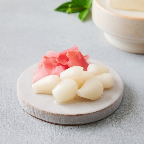 뚜껑이있는 락교와 적초생강 (60G)